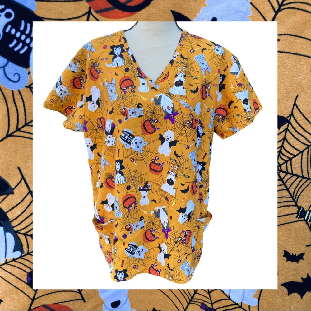 Serene Uniforms Orange Halloween Dogs Puppy Scrub Top XL Trick Or Treat
